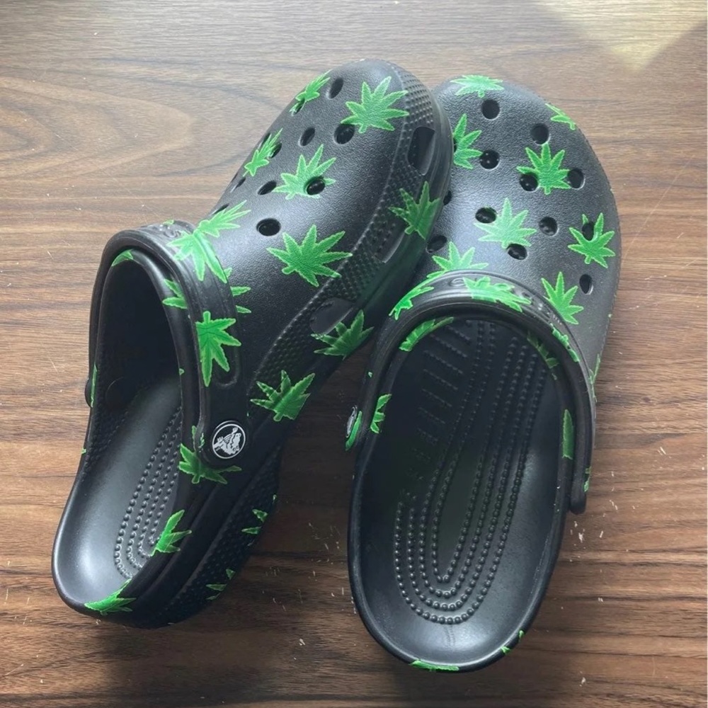 Crocs
